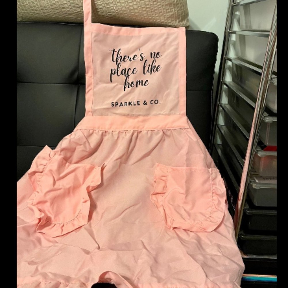 Sparkle & Co. Nail Apron - Brand New